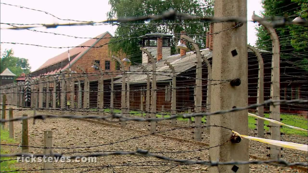 Auschwitz - Zadrapania w komorze gazowej