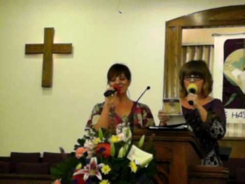 Stephanea and Bonnie singing I Am Free