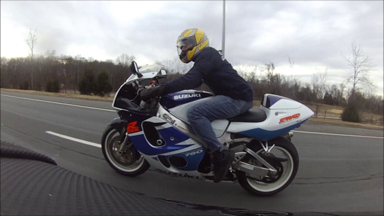 kawasaki-zx6r-636-vs-suzuki-gsxr-750-srad-youtube