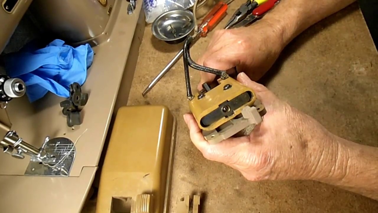 Watch this before you try putting new wires on that old SINGER sewing  machine foot pedal. 