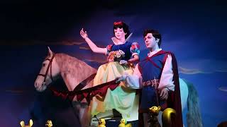 Blanche-Neige et les Sept Nains (Snow White and The Seven Dwarfs) Disneyland Paris