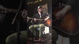 Tank Of Gas And A Radio Song - Travis Denning chords