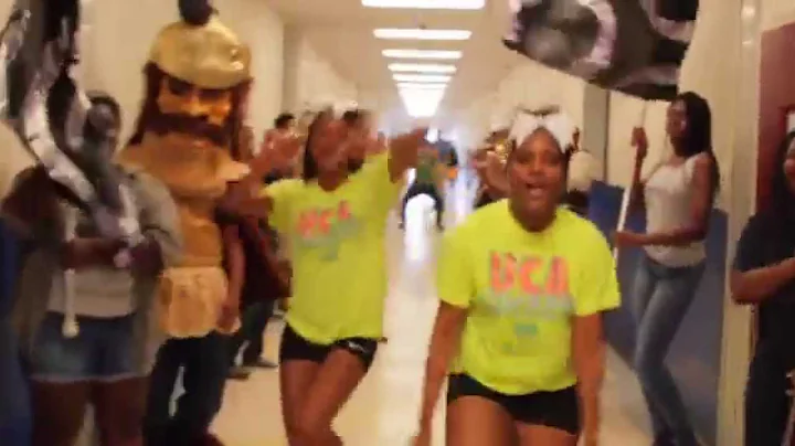 FHS AVA LIP DUB MUSIC BY MARK RONSON FEATURING BRUNO MARS