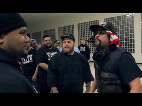 Samoan Solo vs Famous