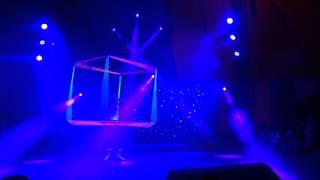 Cube Juggling solo act 0097 by Paruvintov Production