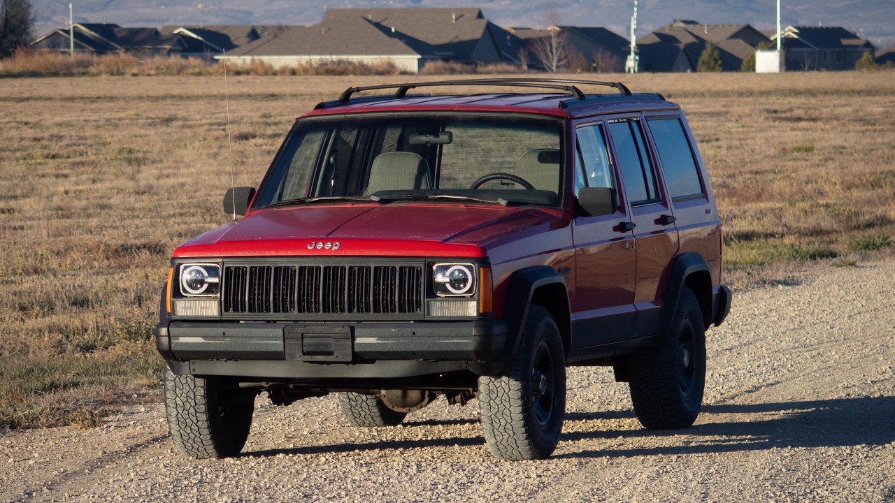 Simplicity is Better Than Software (Old Cars vs. Modern Tech)