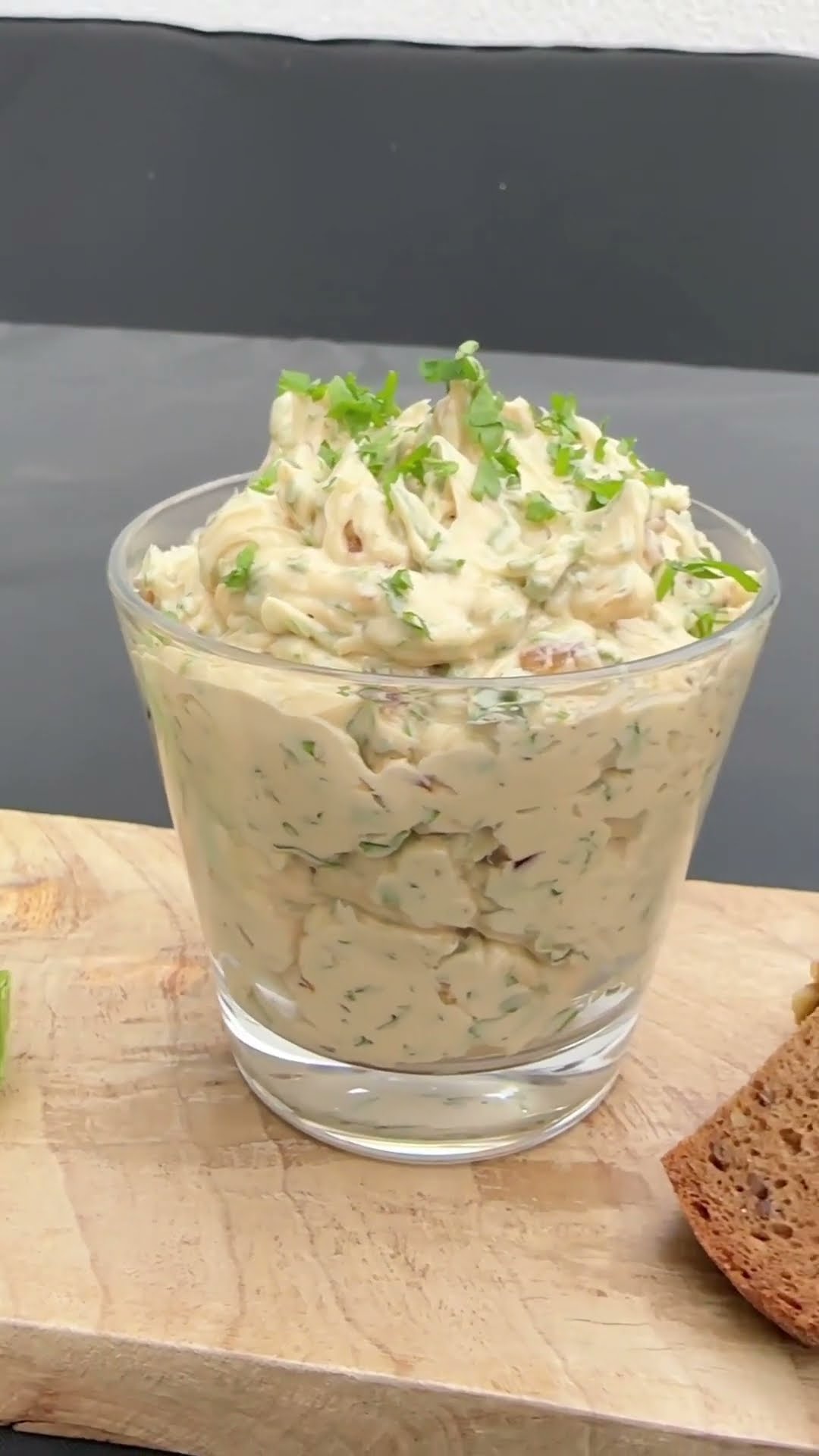 Knoblauch Kräuter Butter, Kräuter Butter Rezept, Schnelle einfache ...