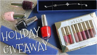 OPI &amp; PITCH PERFECT 3 HOLIDAY GIVEAWAY!! | Banicured