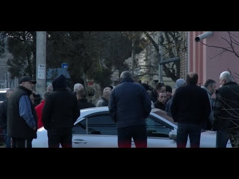 ტაქსის მძღოლებმა გორში აქცია გამართეს