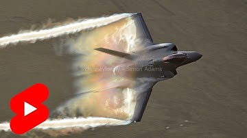 Low flying F-35 fluffing up in the Mach Loop #shorts #F35 #machloop