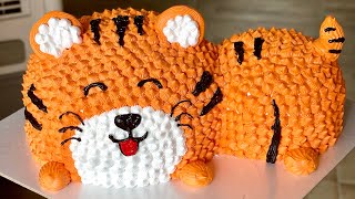 Tiger, dinosaur and cake decoration ideas with bear and bunny accessories