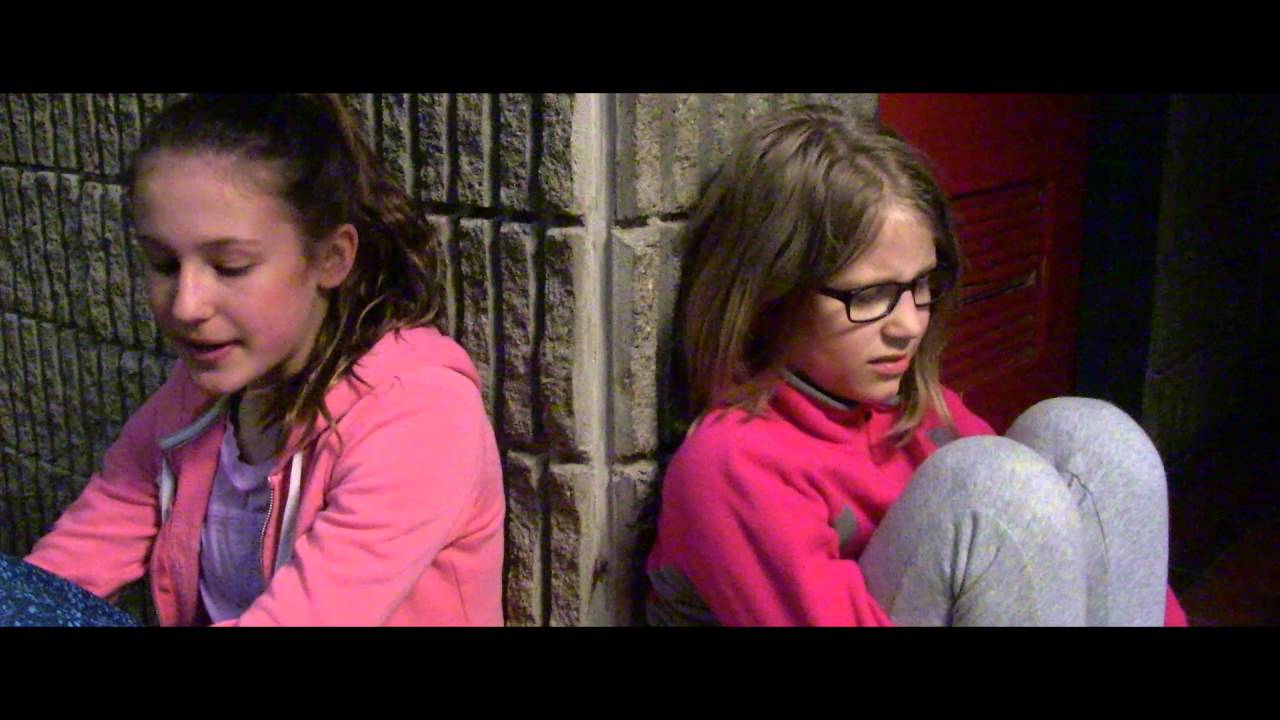 Depxls:  Cyberviolence