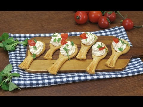 Antipasti Di Natale Monoporzione.Cucchiaini Di Pasta Sfoglia L Antipasto Semplice E Originale Youtube