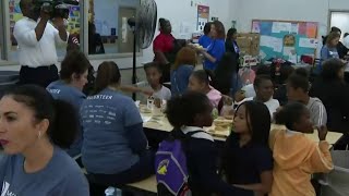 Details DPSCD students stand outside on 'count day' to protest district's contaminated water Update
