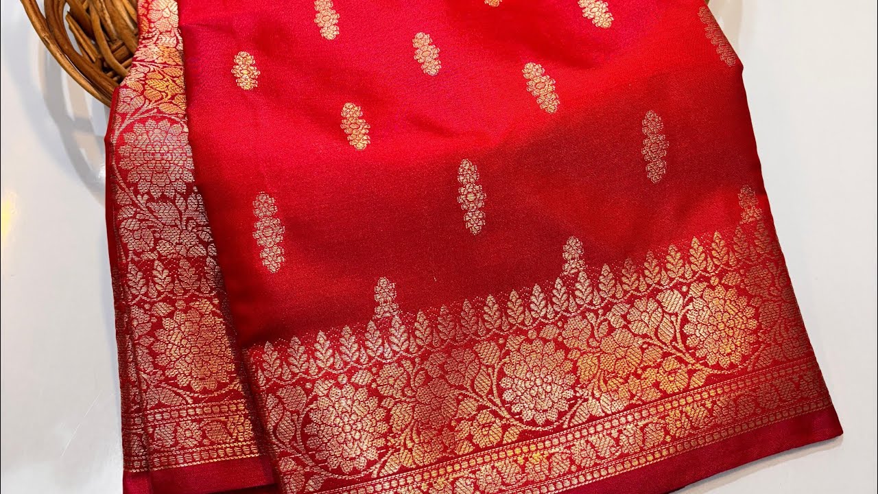 Katan soft silk saree at ₹1350 freeshipping🥳🥳. To order whatsapp 9342405172.