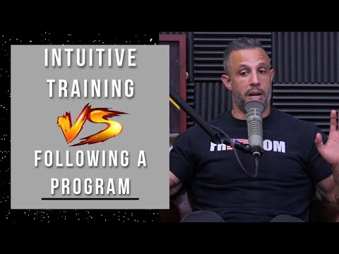 Following a Workout Program Vs. Training Intuitively