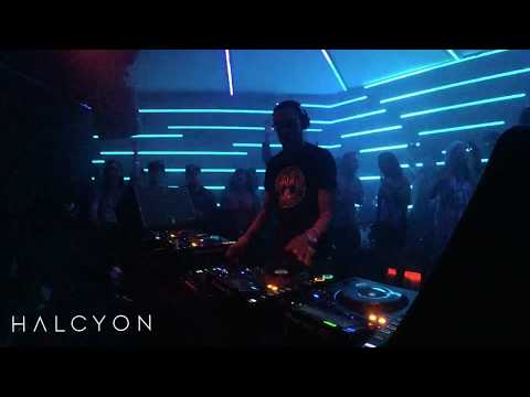 IN THE BOOTH 024 GENE FARRIS