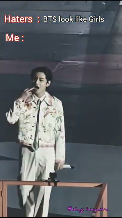 Taehyung showing his middle finger 😂 #shorts #bts