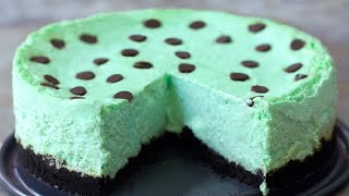 7 ingredient Mint Chocolate Chip Cheesecake - {Better Than Cheesecake Factory!}