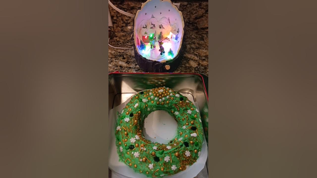 how-to-decorate-fruit-cake-what-s-in-it-youtube