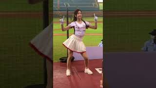 2022-04-21 Rakuten Girls 菲菲Aviva 勇敢樂天