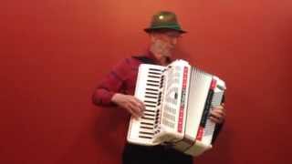 Radetzky March performed by Richard Noel, Accordionist chords