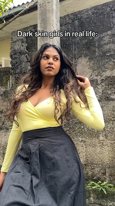 Oops 🙊 to my dark skin girls ❤️ you are beautiful and lovely!! #browngirl #ericandmani