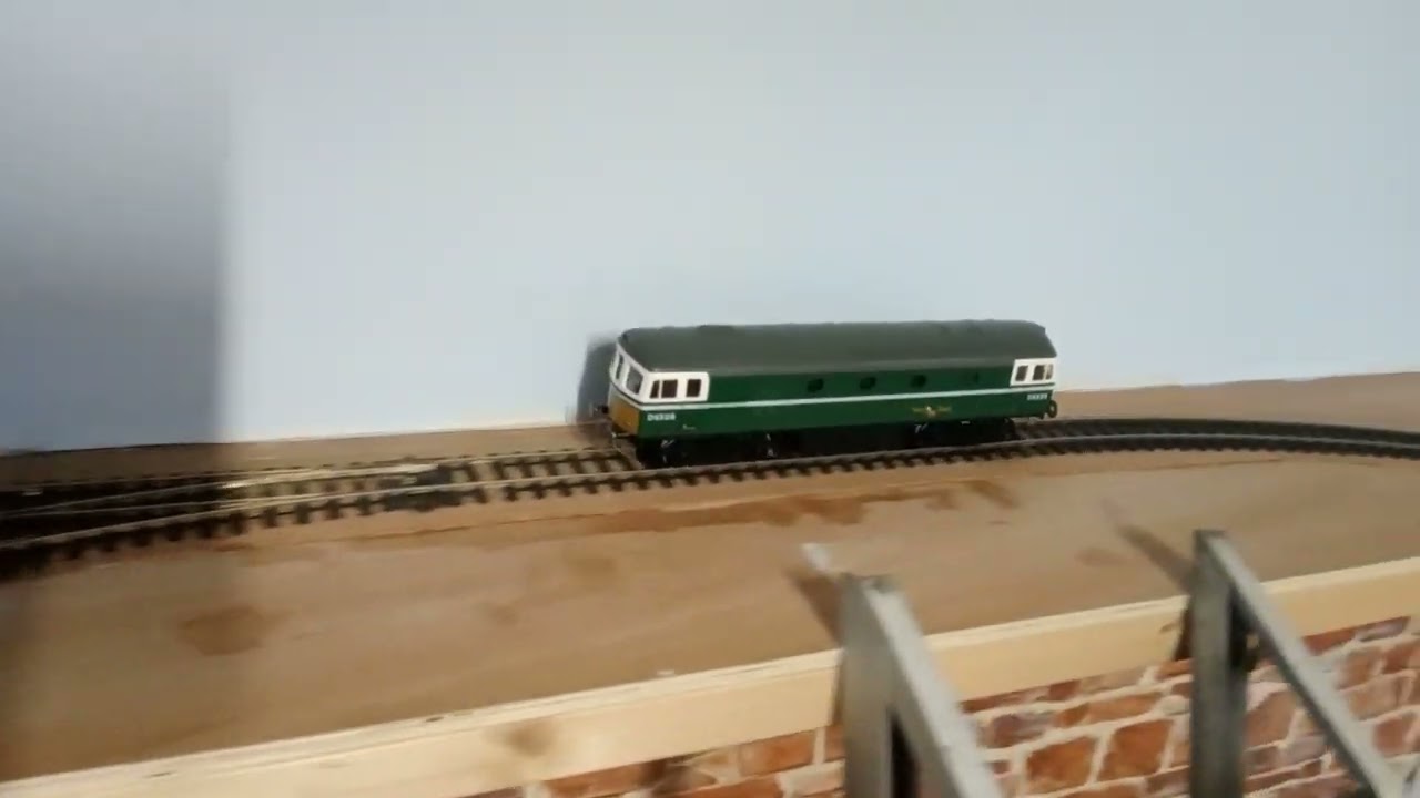 green Lima class 33