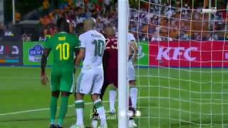 لقطة اعتداء ساديو ماني على لاعب الجزائر سفيان كاملة