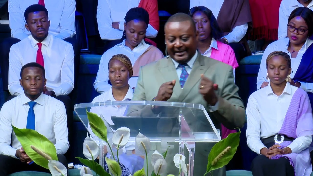 Prédication/ ZACHARIE ET ELISABETH VISITES PAR DIEU/ Pst Roger MUYANI