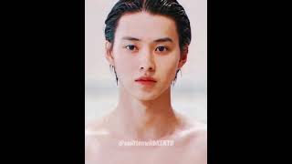 Kento Yamazaki Hold Up