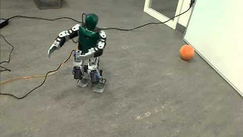 Bioloid robot turning