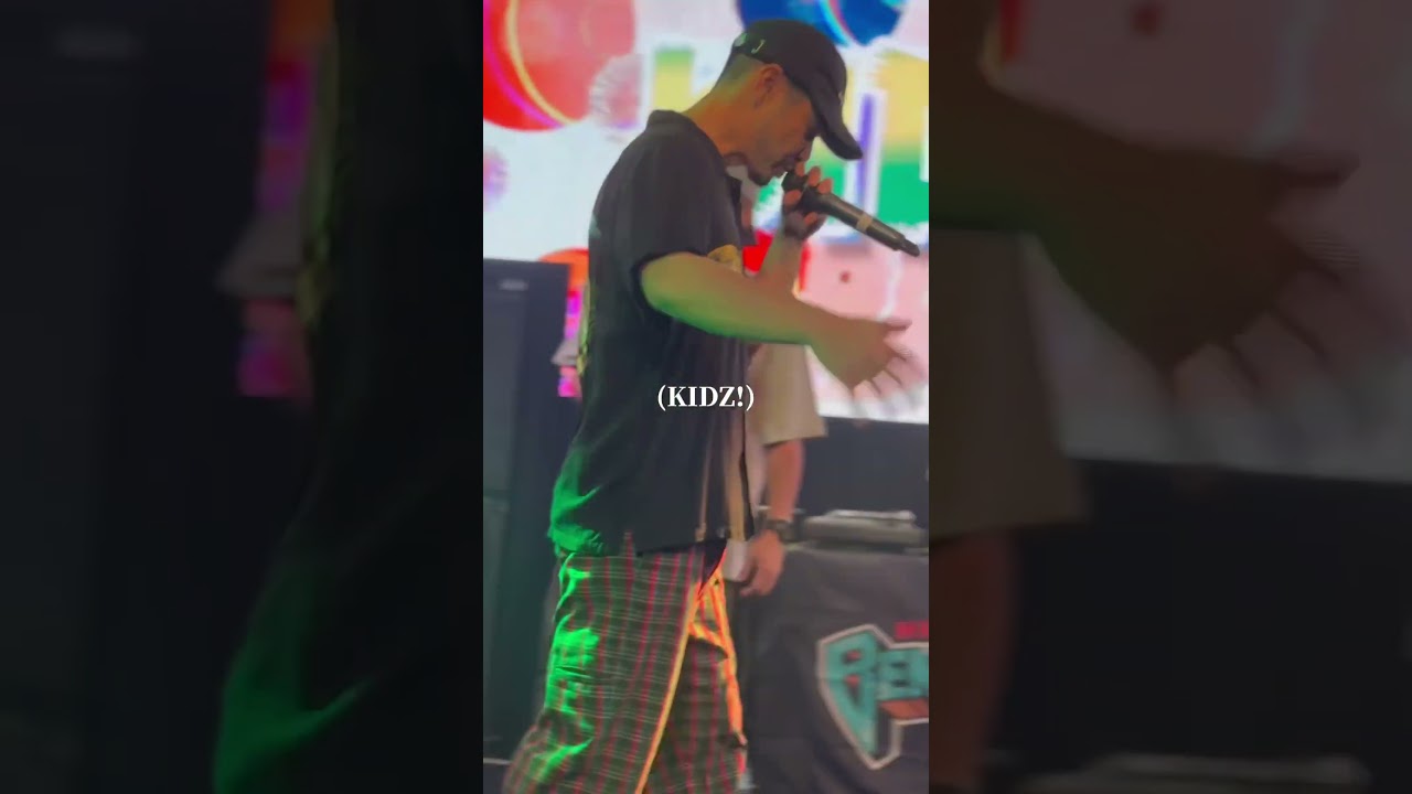 Watch ストロングスタイル on YouTube Watch ストロングスタイル on YouTube