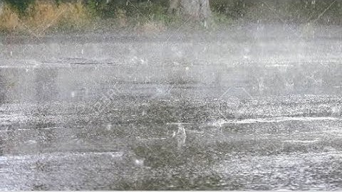 Rain slow motion |water raindrops