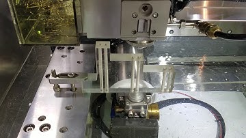 Автоматическая заправка проволоки на электроэрозионном станке ARISTECH CW-30S