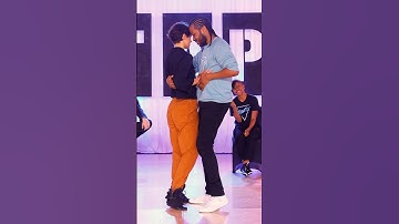 Did not expect the hotel room key move mid-improv 😂 Well done Markus 🙌🏼 #dance #westcoastswing