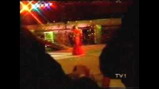 Meral Mansuroğlu - Güller Koymuşsun Vazoya (Yilbaşi)