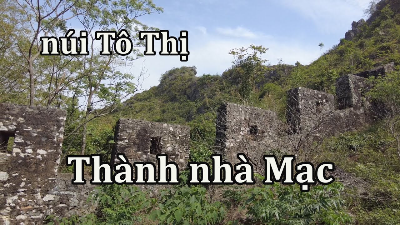 Thành nhà Mạc và hòn Vọng phu trên núi Tô Thị.