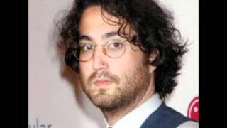 Watch Sean Lennon Heart  Lun video