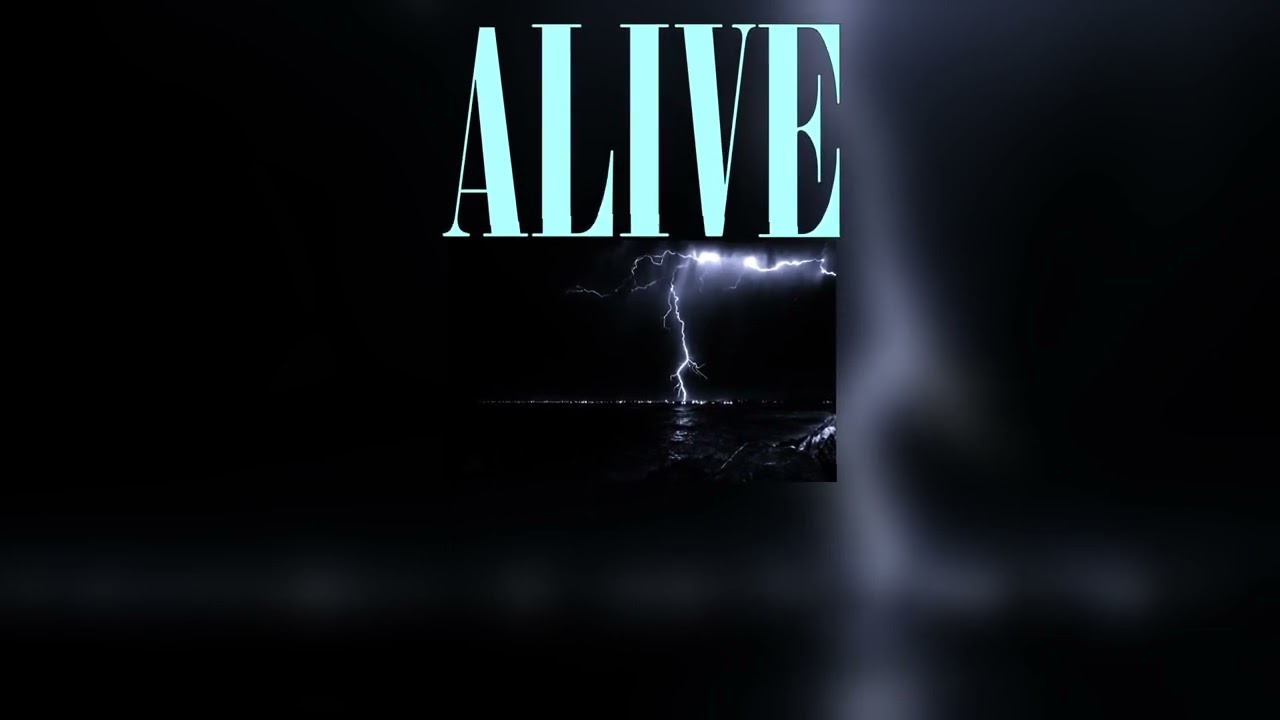 Alive ﹁ N3wport (Slowed ♦ Reverb)