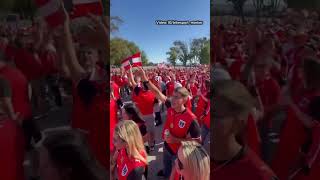 Rot-Weiß-roter Fanmarsch in Santa Clara hat begonnen! | FIFA WM 2026