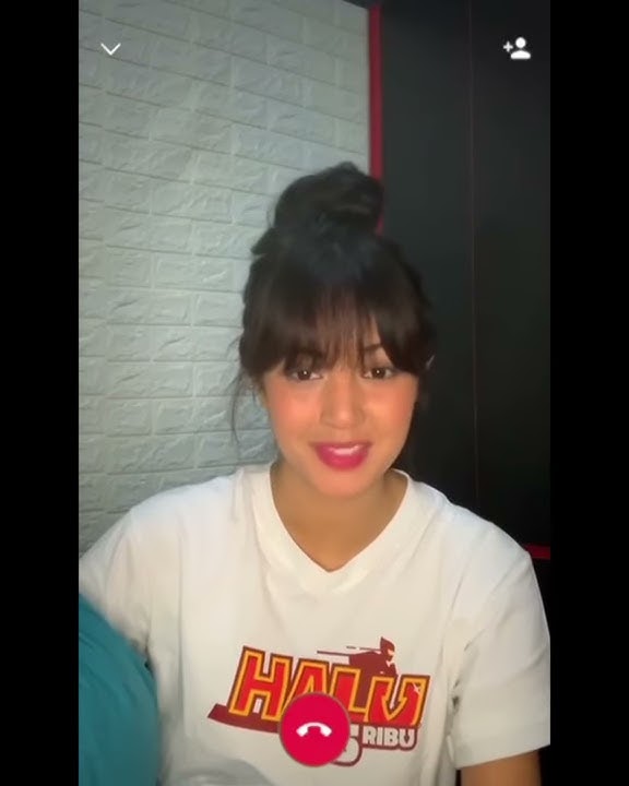 Video call halu aurelia 'sahur'