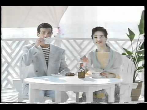 森永乳業 クリスティ CRISTY おいしさの秘密はクリーム色の粒