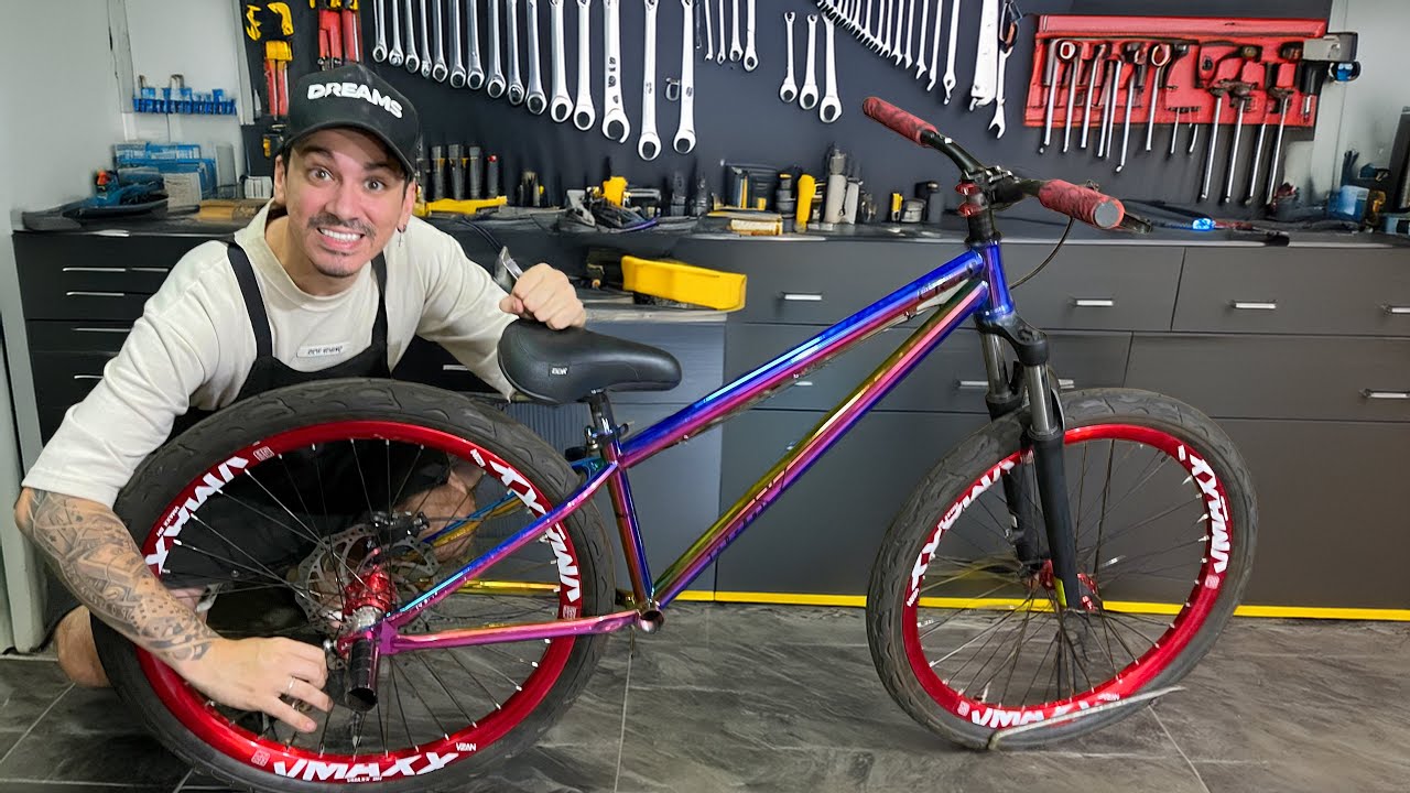 Meu Primeiro Dia Trabalhando Na Bicicletaria do Jhow… 