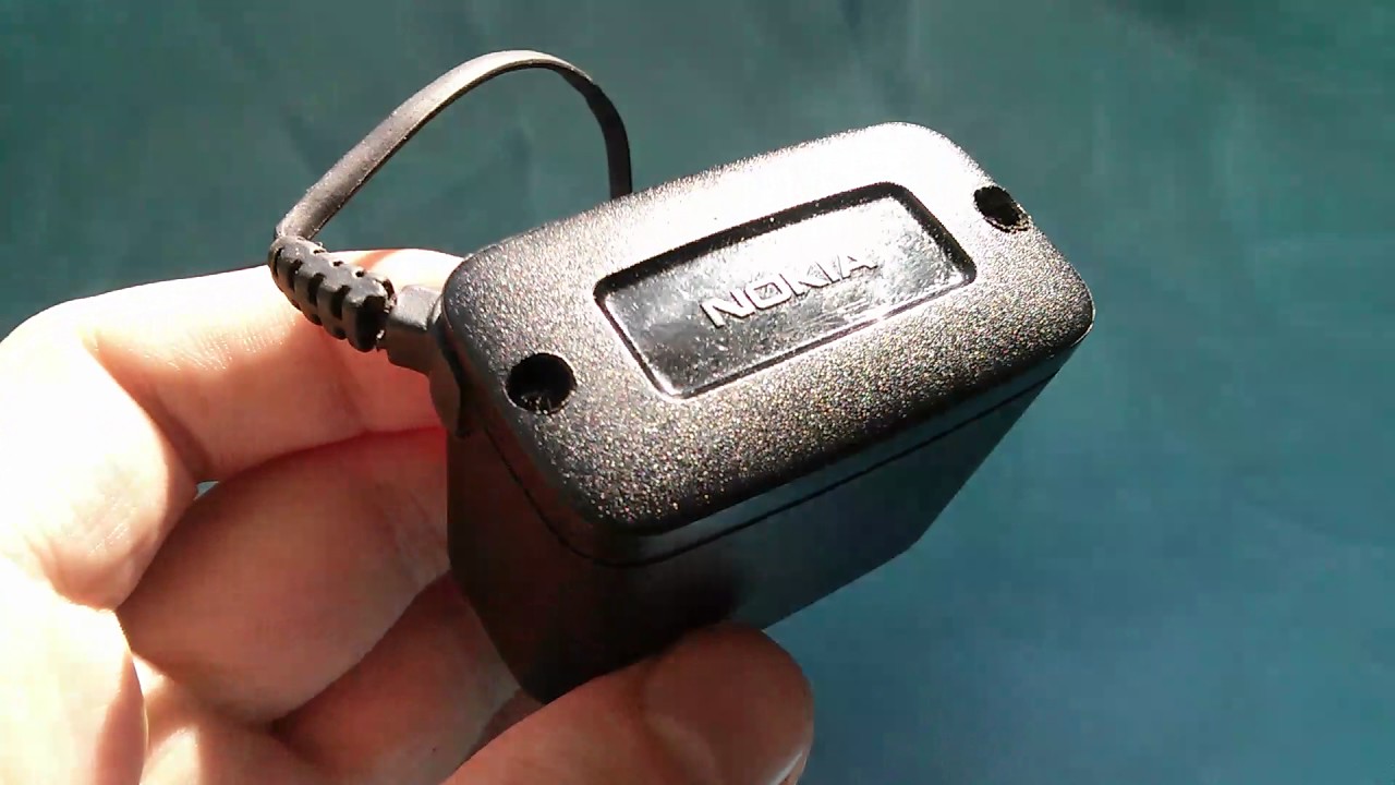 Автомобильная зарядка nokia