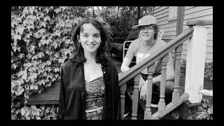 Clara Jones - Der kleine Floh in meinem Herzen | German 4 Final Project