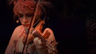 Emilie Autumn - 4 o'clock