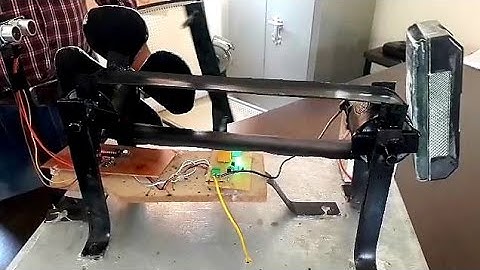 Mini Conveyor Using Geneva Mechanism & Sensor Project