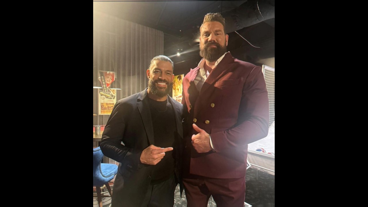 Roman Reigns WWE Raw 💪🏻😎❤️ 