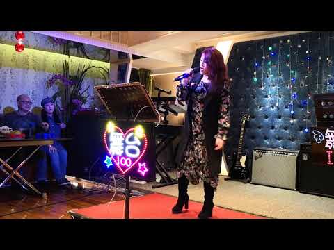 Connie  烈焰紅唇+跳舞街 3-2-2019